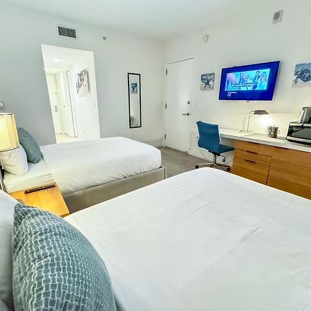 Mvr Apartments At Beachwalk Resort Халландейл-Бич Экстерьер фото